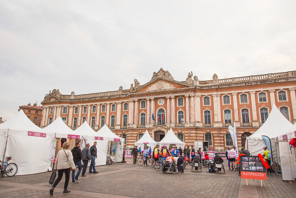 Come and meet us on the Toulouse Métropole Marathon village !